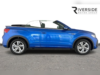 Used Volkswagen T-Roc 2022 for sale - 77745858: Photo