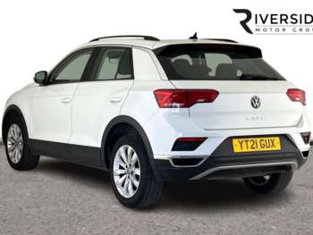Used Volkswagen T-Roc 2021 for sale - 74869811: Photo