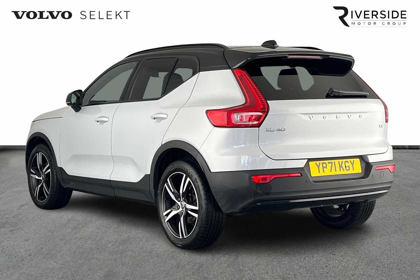 Used Volvo XC40 2021 for sale - 76796343: Photo 3