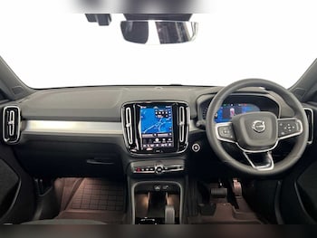 Used Volvo XC40 2026 for sale - 79284522: Photo