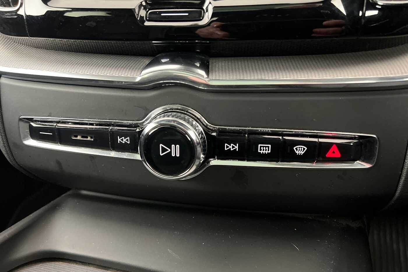 Used Volvo XC60 2022 for sale - 77353703: Photo 14