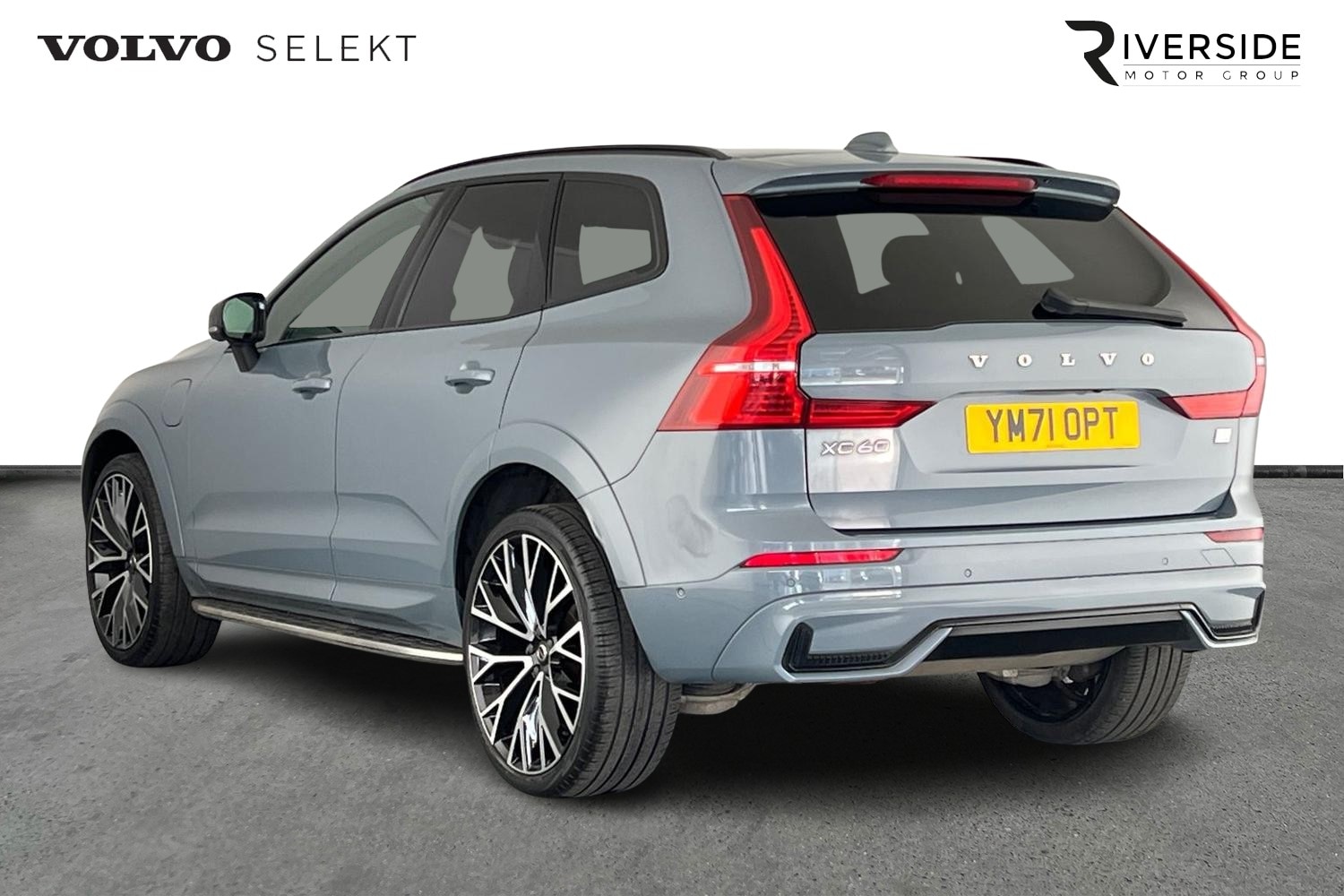 Used Volvo XC60 2022 for sale - 77353703: Photo 3