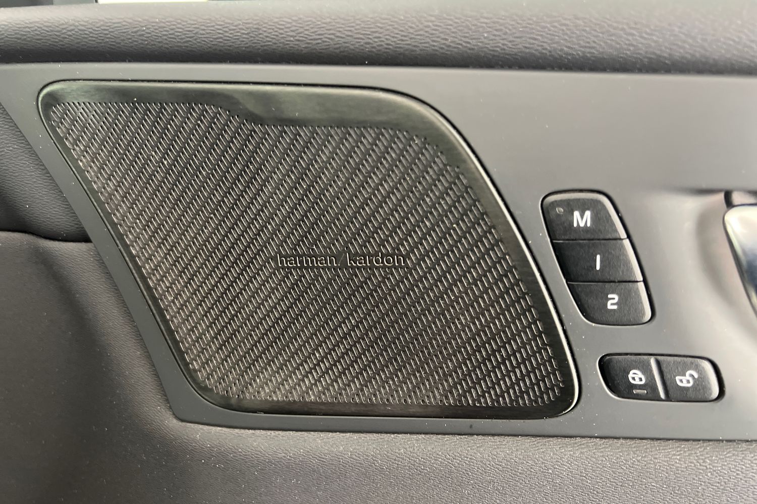 Used Volvo XC60 2022 for sale - 77353703: Photo 30