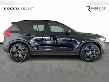 Used Volvo XC40 2026 for sale - 79101855: Photo