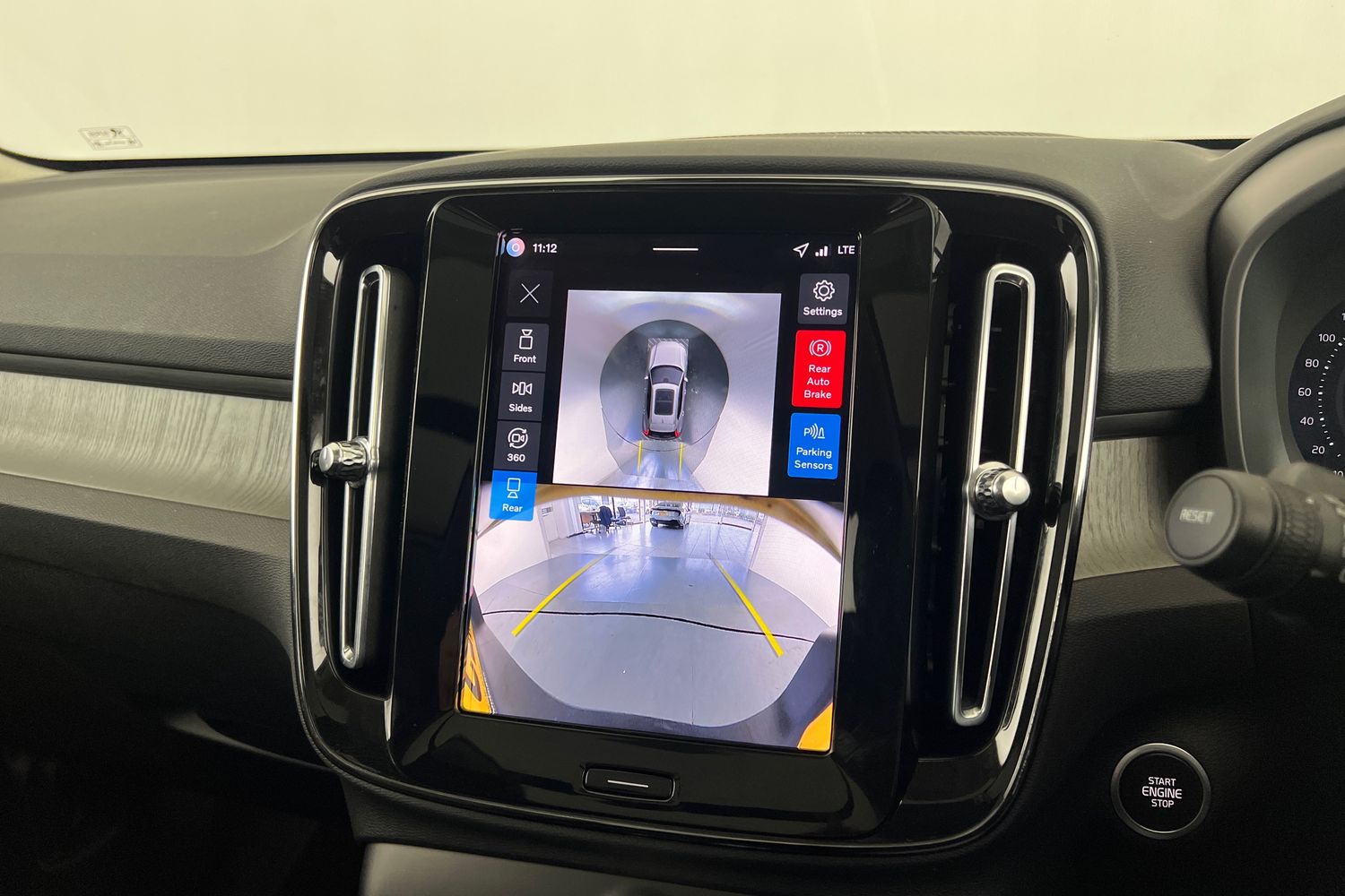 Used Volvo XC40 2025 for sale - 77504301: Photo 16