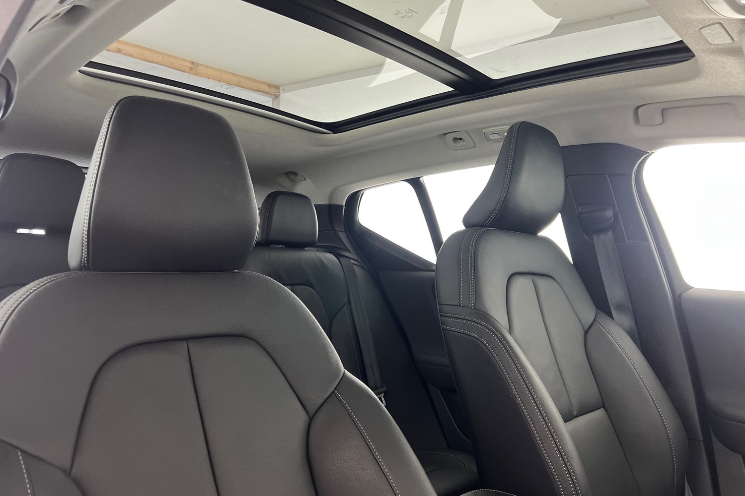 Used Volvo XC40 2025 for sale - 77504301: Photo 27