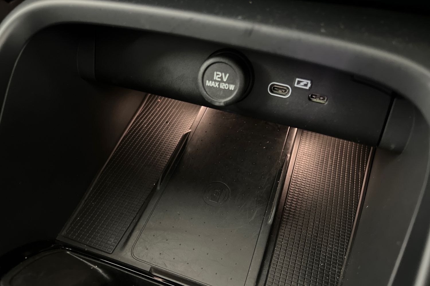 Used Volvo XC40 2025 for sale - 77504301: Photo 32