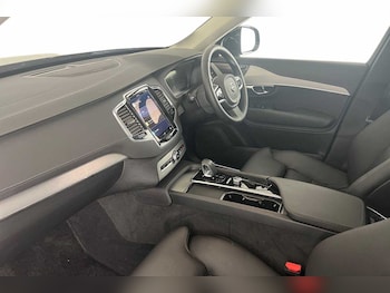 Used Volvo XC90 2024 for sale - 75629611: Photo
