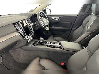 Used Volvo V60 2025 for sale - 79021098: Photo