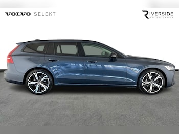 Used Volvo V60 2025 for sale - 79021098: Photo