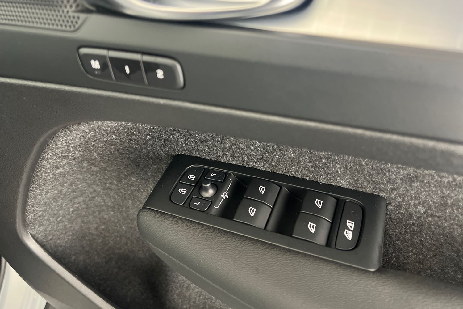 Used Volvo XC40 2025 for sale - 76614969: Photo 30