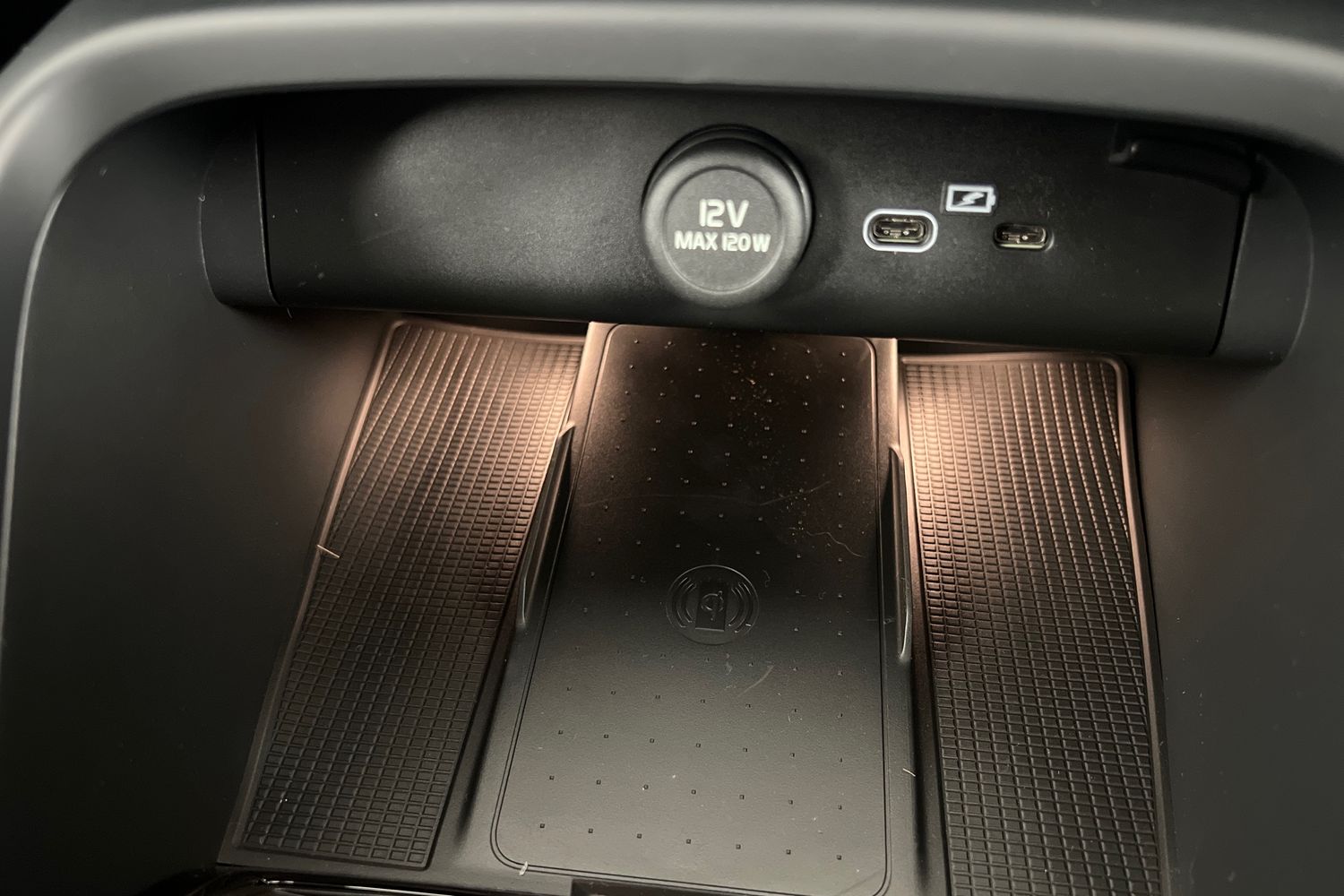 Used Volvo XC40 2025 for sale - 76614969: Photo 34