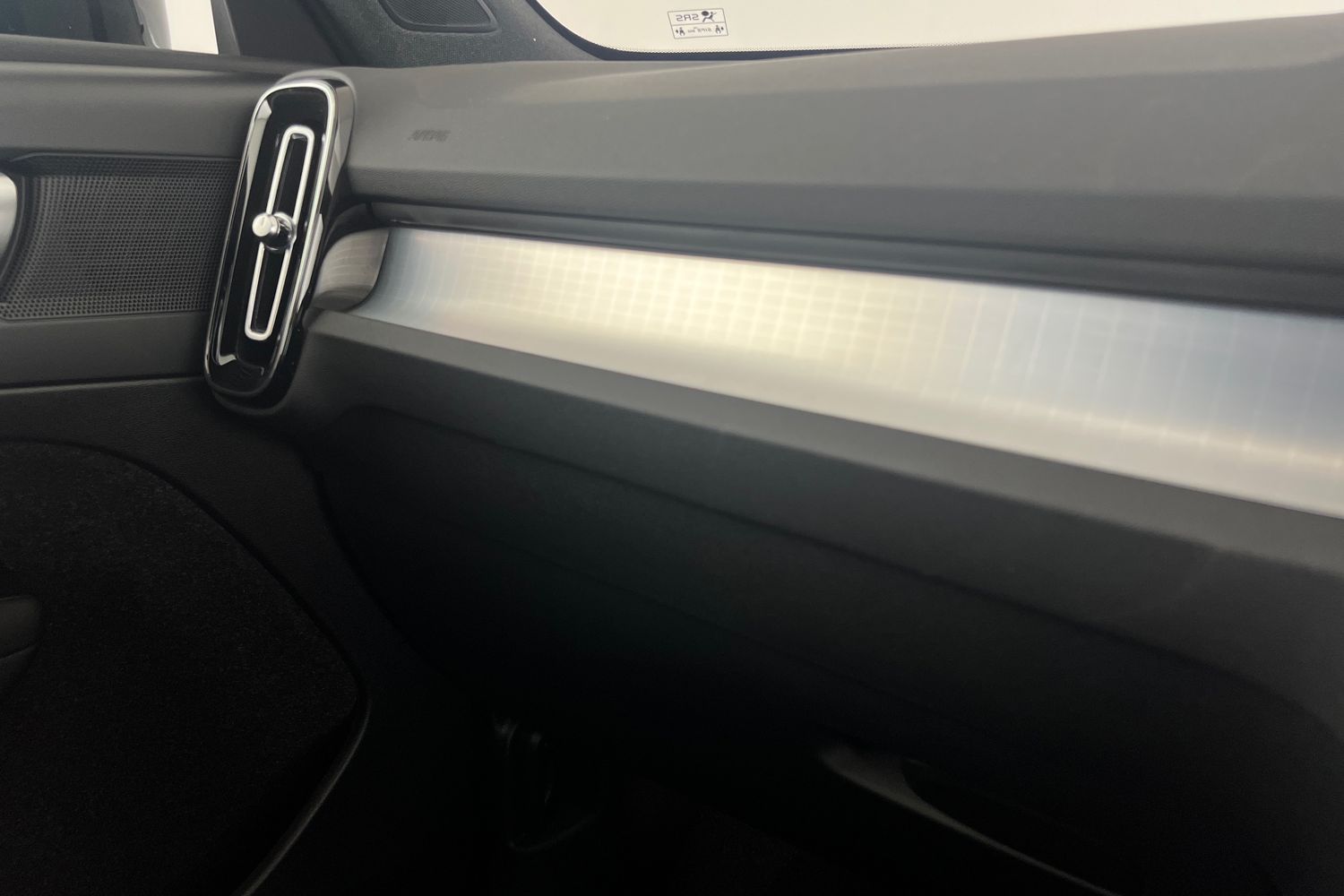 Used Volvo XC40 2025 for sale - 76614969: Photo 35