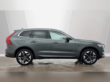Used Volvo XC60 2025 for sale - 78254767: Photo