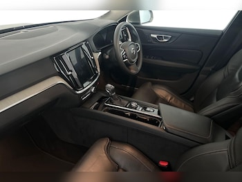 Used Volvo S60 2019 for sale - 75776071: Photo