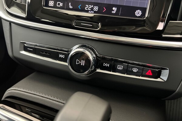 Used Volvo V90 2024 for sale - 75440065: Photo 14