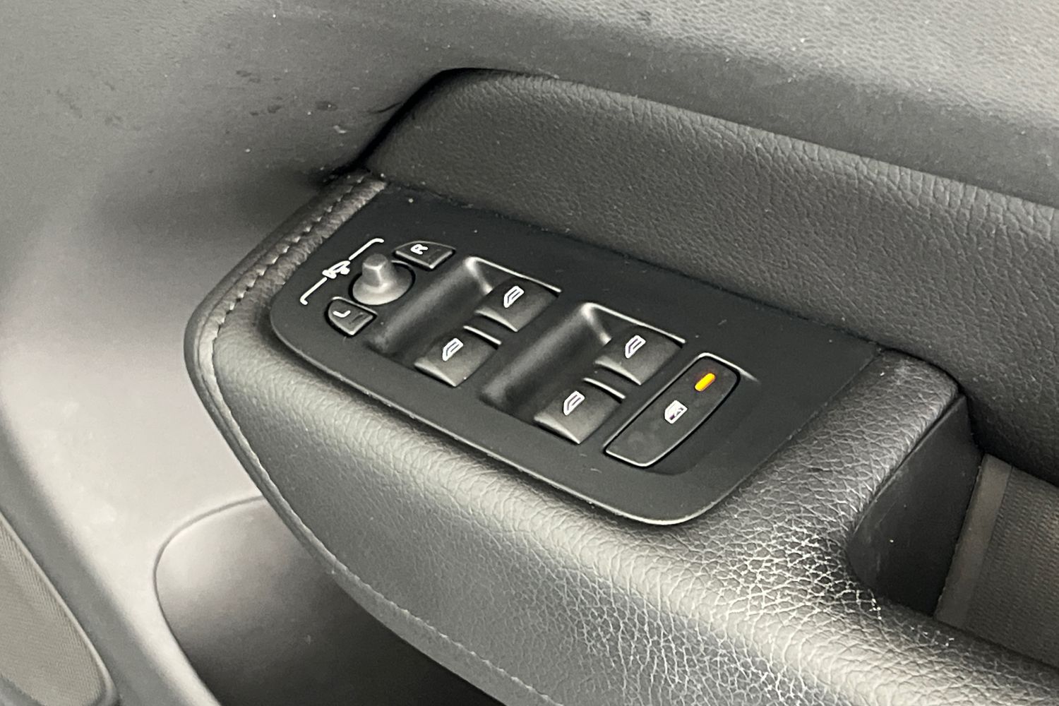 Used Volvo XC60 2021 for sale - 76796352: Photo 29