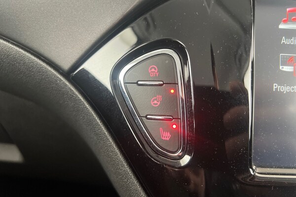 Used Vauxhall Corsa 2017 for sale - 76037612: Photo 29