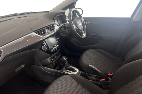 Used Vauxhall Corsa 2017 for sale - 76037612: Photo 2