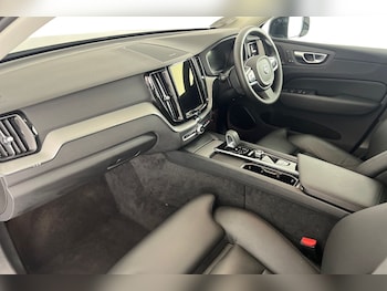 Used Volvo XC60 2024 for sale - 75439994: Photo