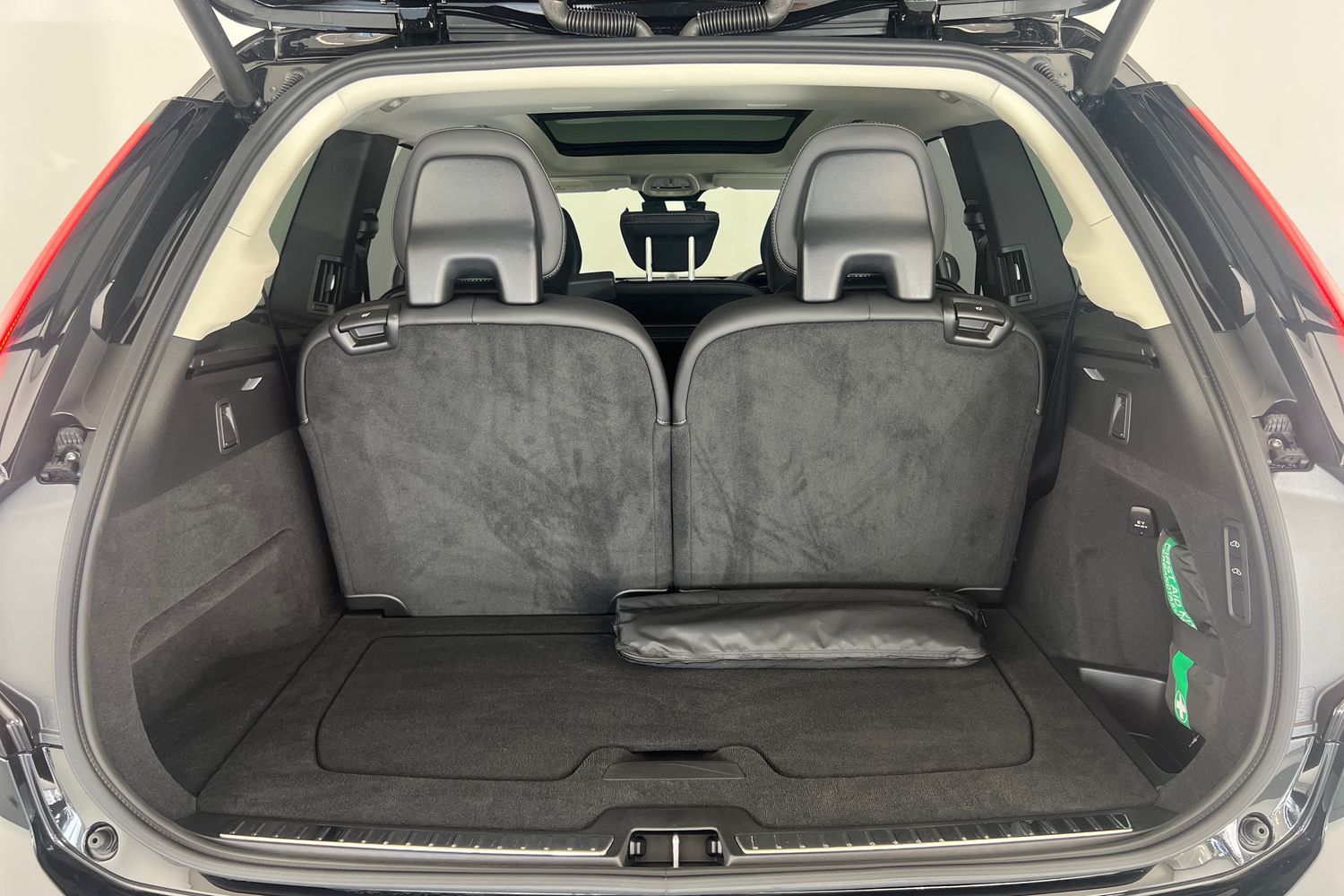 Used Volvo XC90 2025 for sale - 76479682: Photo 8