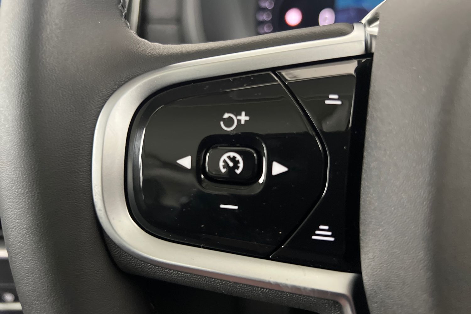 Used Volvo XC90 2025 for sale - 76796326: Photo 11