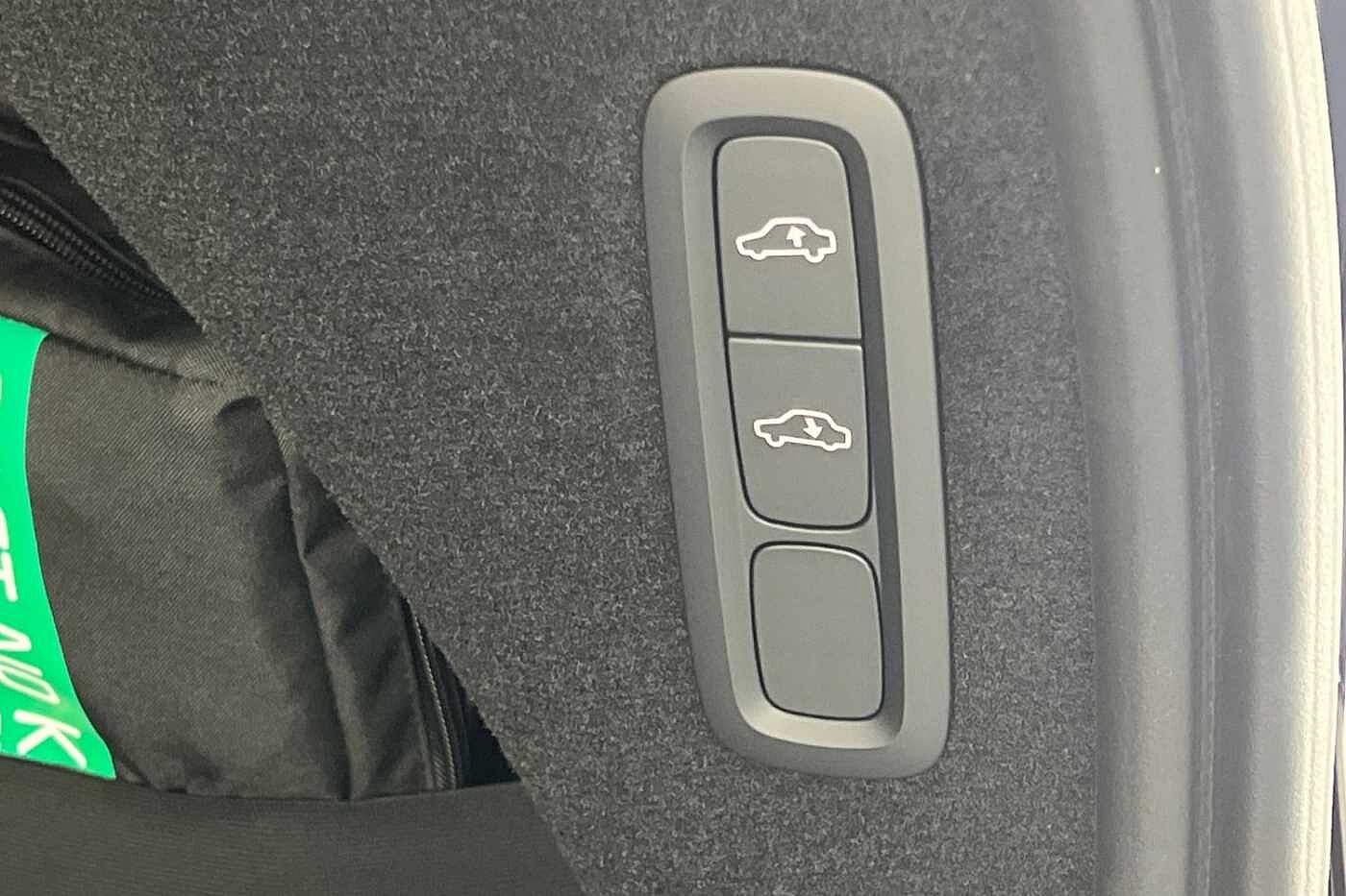 Used Volvo XC90 2025 for sale - 76796326: Photo 22