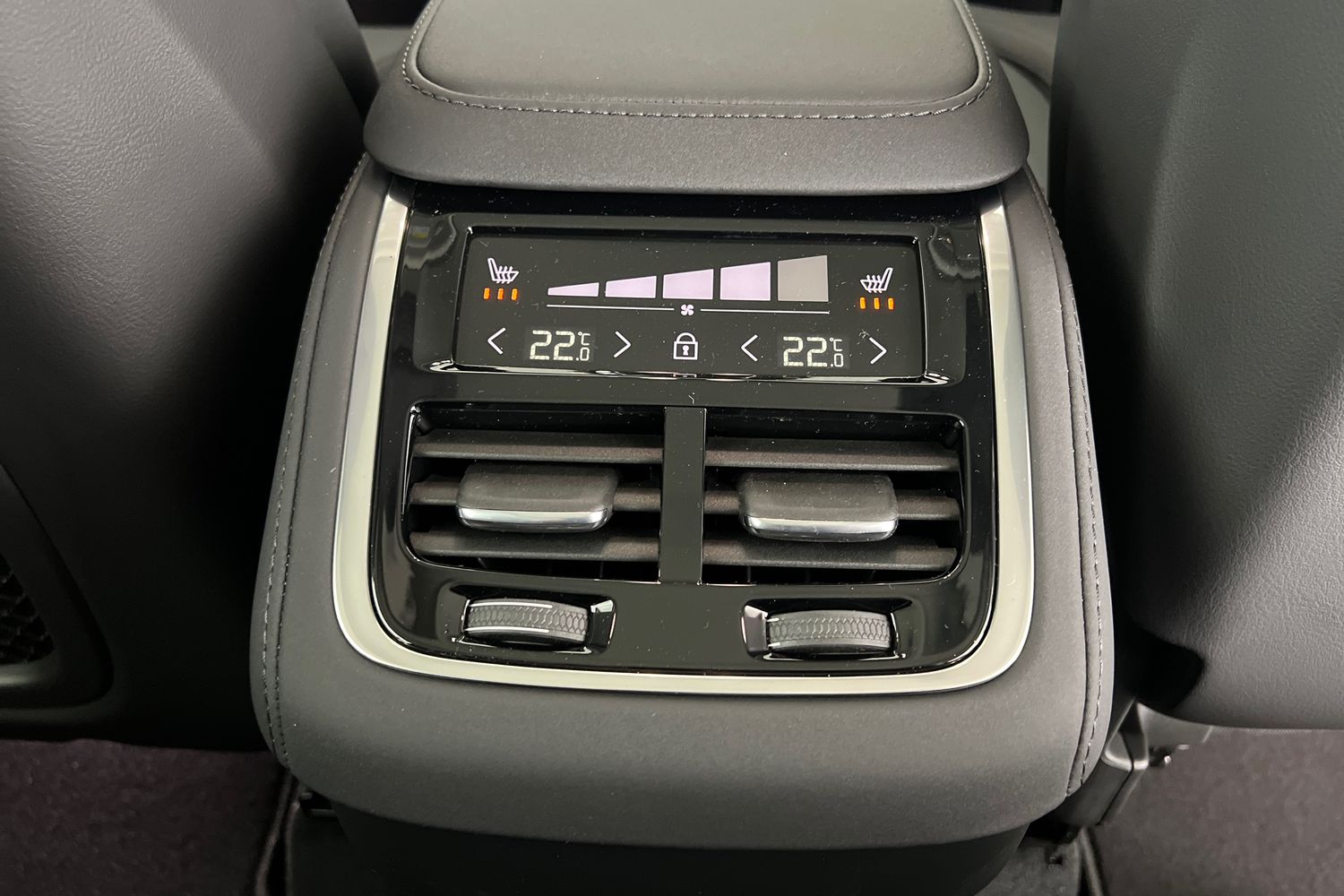 Used Volvo XC90 2025 for sale - 76796326: Photo 28