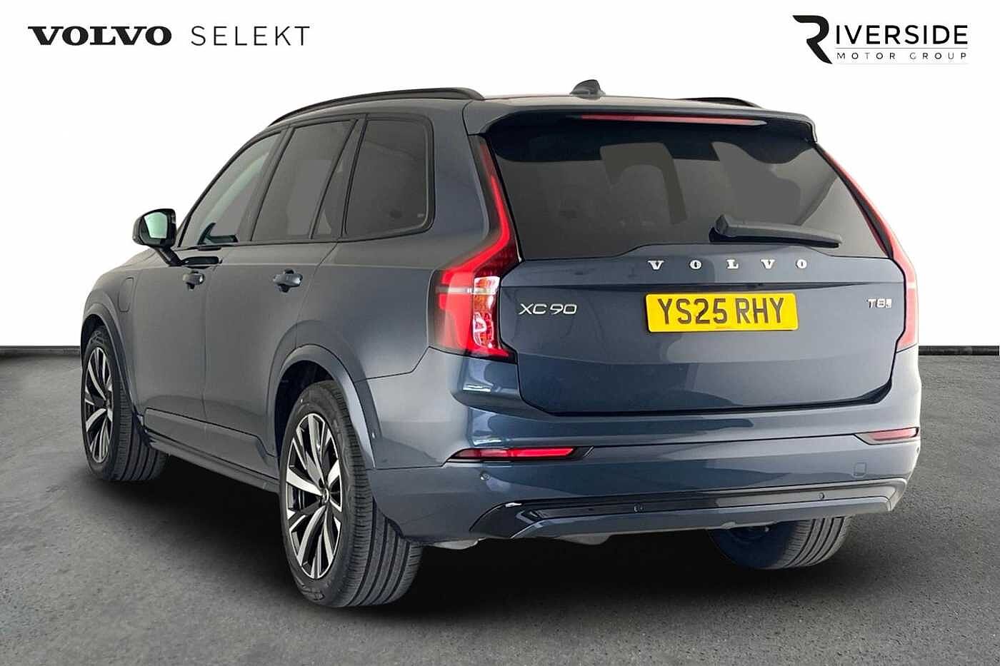 Used Volvo XC90 2025 for sale - 76921932: Photo 3