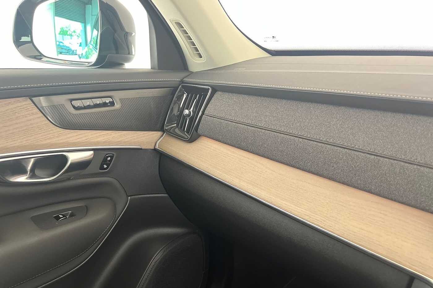 Used Volvo XC90 2025 for sale - 76921932: Photo 33