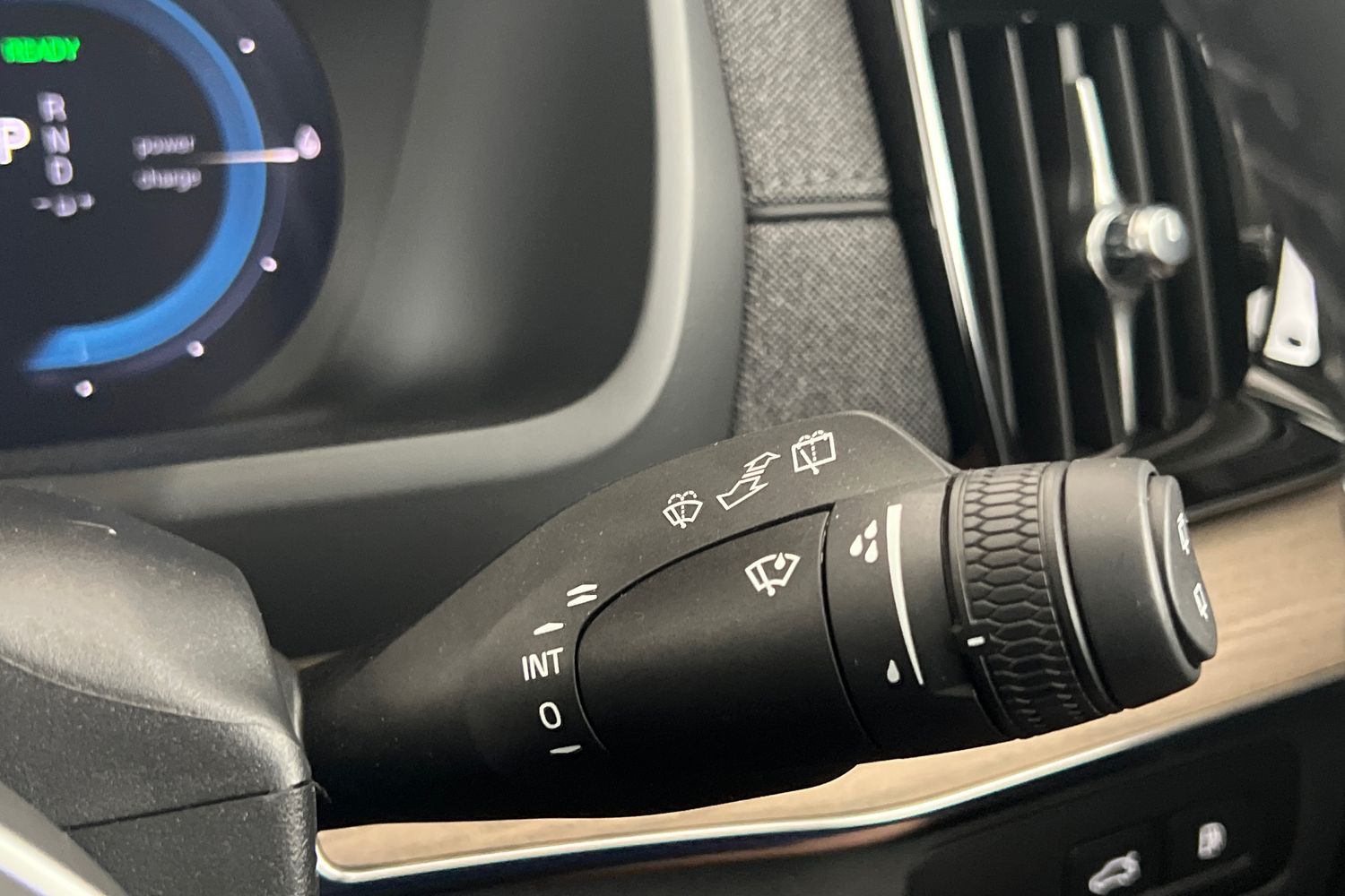 Used Volvo XC90 2025 for sale - 76921932: Photo 39