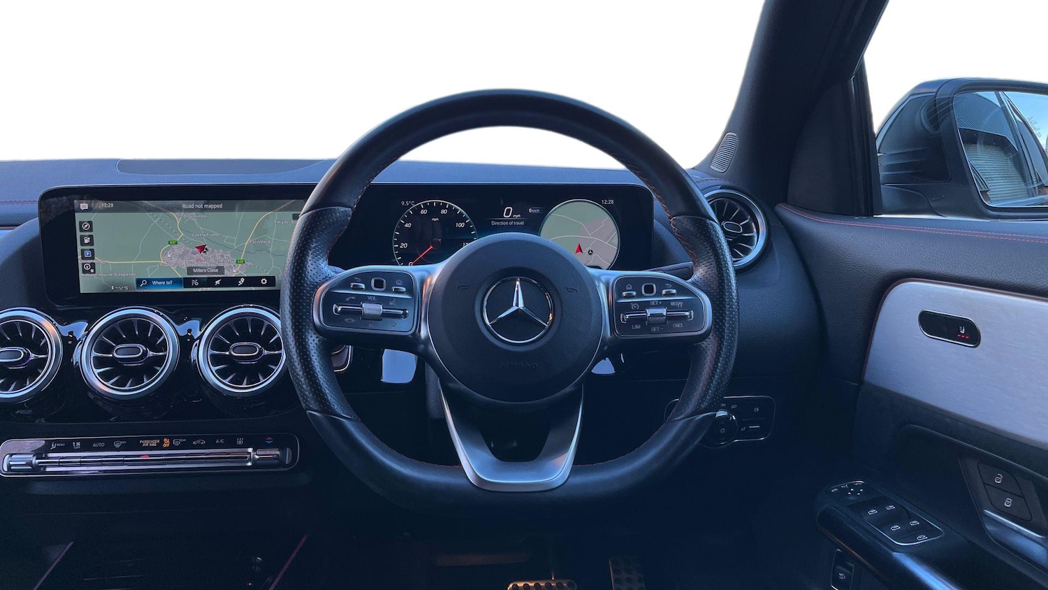 Used Mercedes-Benz EQA 2021 for sale - 76949437: Photo 9