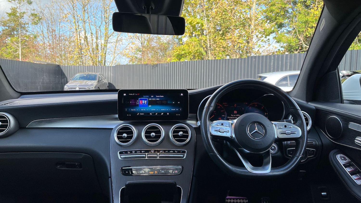 Used Mercedes-Benz GLC 2021 for sale - 76413456: Photo 18