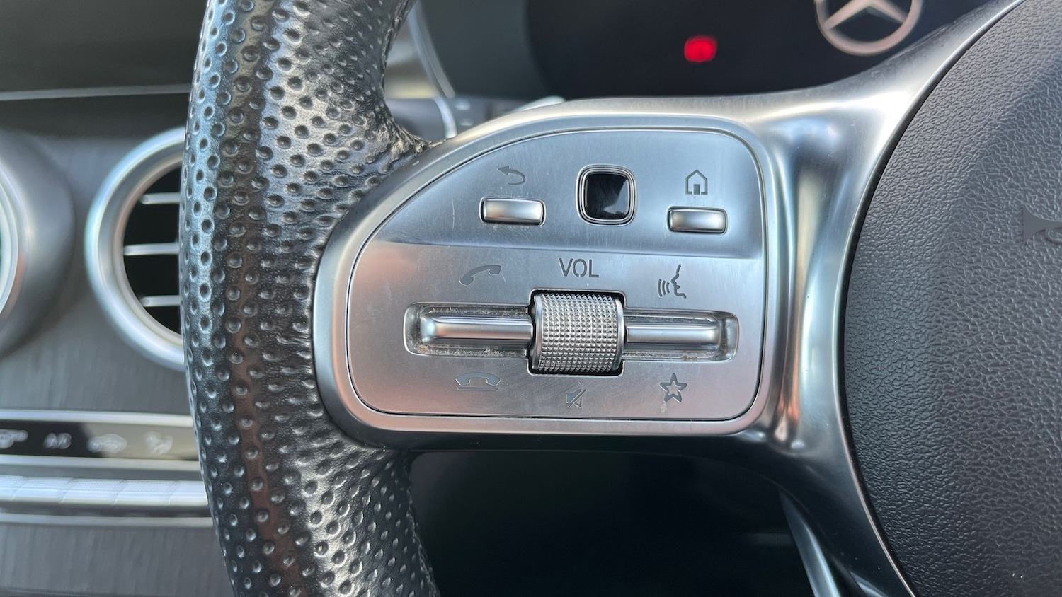 Used Mercedes-Benz GLC 2021 for sale - 76413456: Photo 19