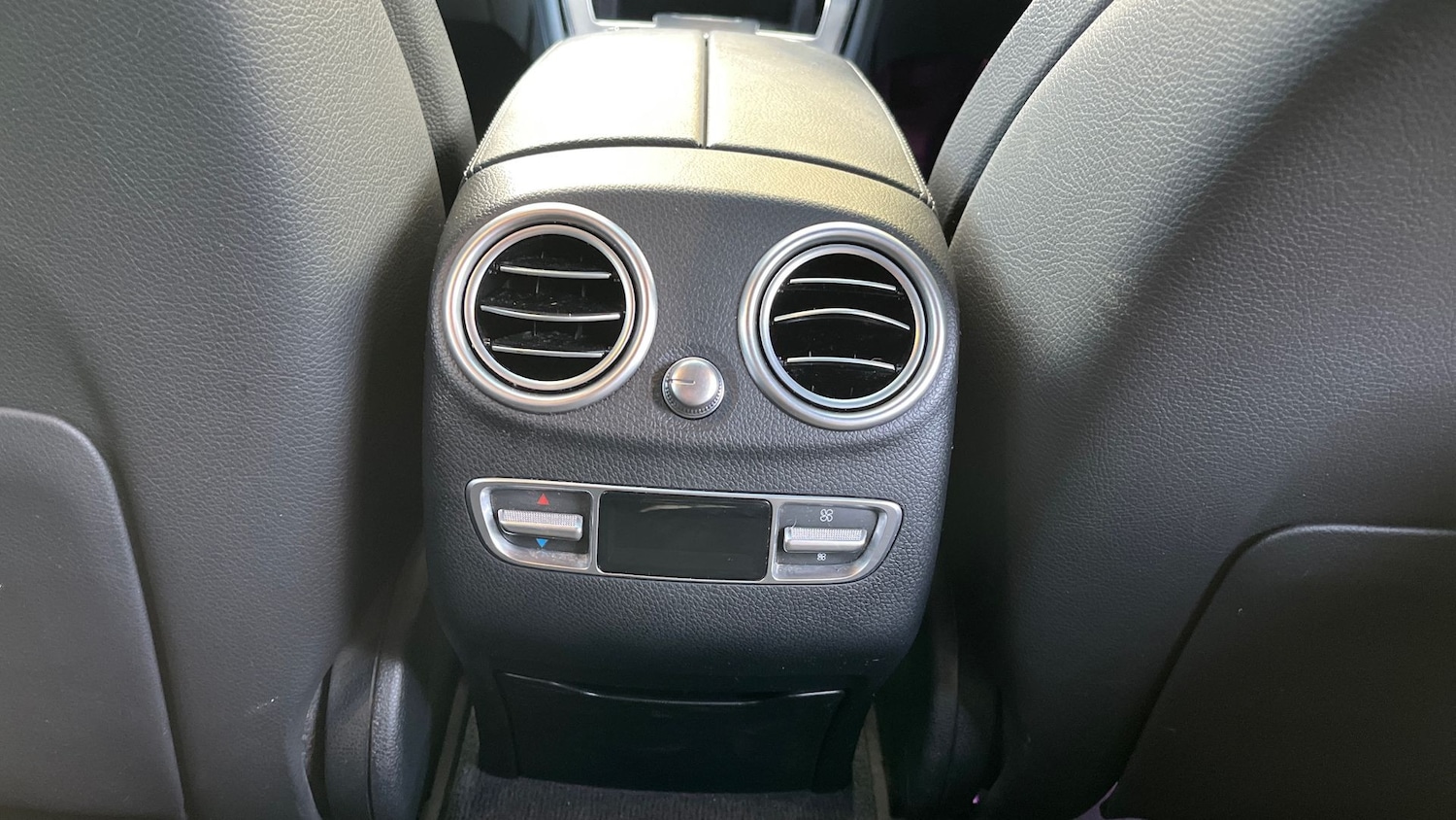 Used Mercedes-Benz GLC 2021 for sale - 76413456: Photo 34