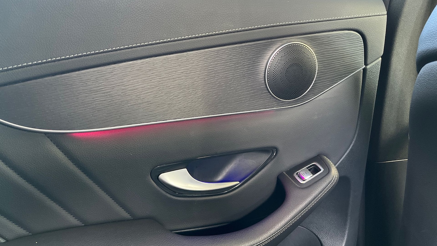 Used Mercedes-Benz GLC 2021 for sale - 76413456: Photo 35