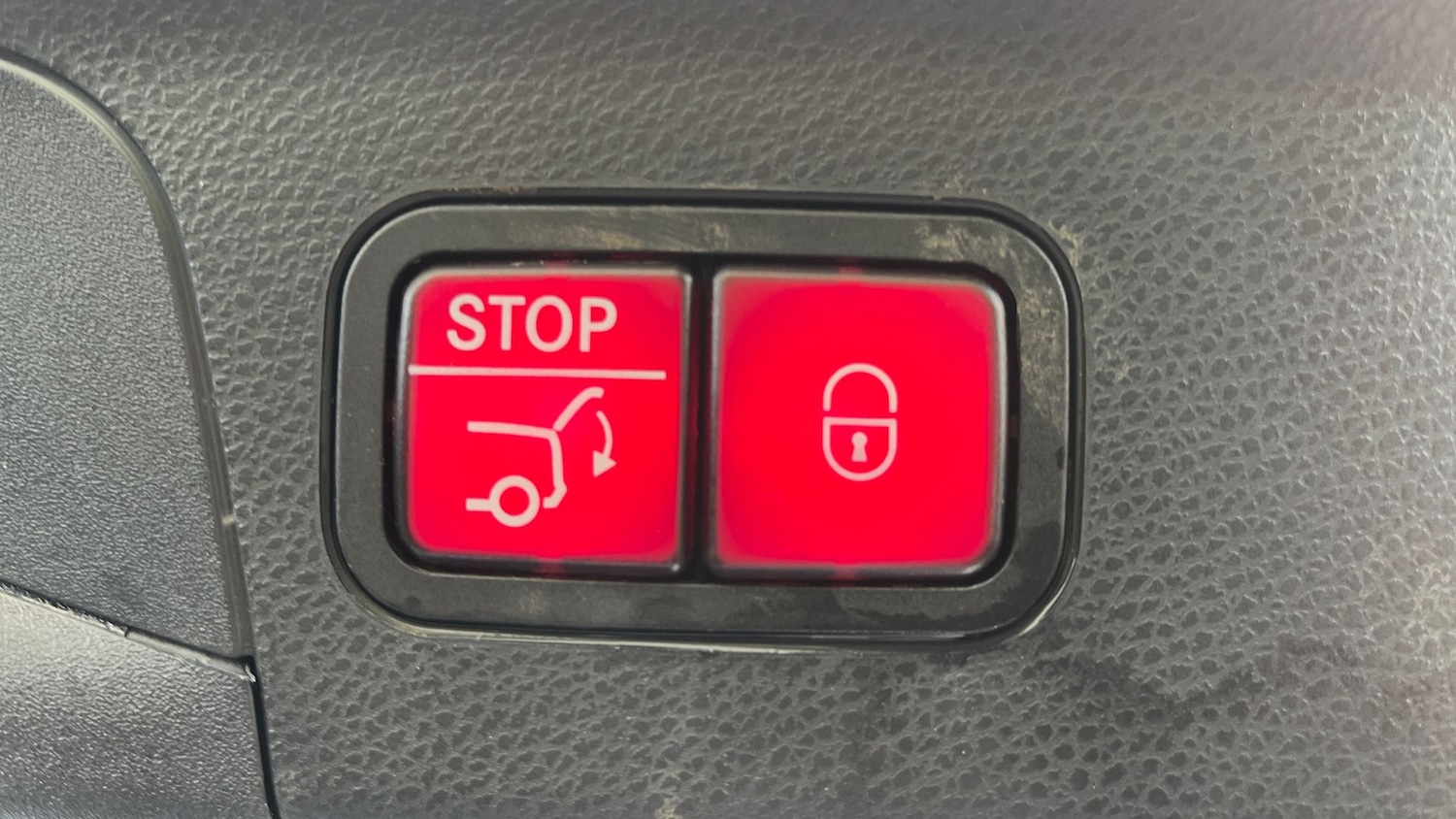 Used Mercedes-Benz GLC 2021 for sale - 76413456: Photo 38