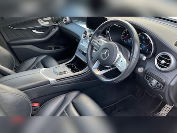 Used Mercedes-Benz GLC 2021 for sale - 76413456: Photo