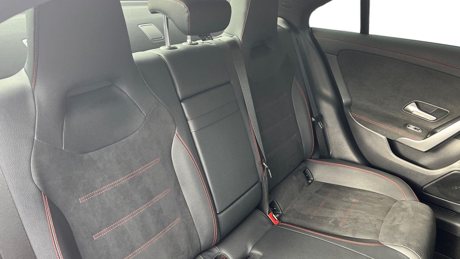 Used Mercedes-Benz CLA 2024 for sale - 77368305: Photo 12