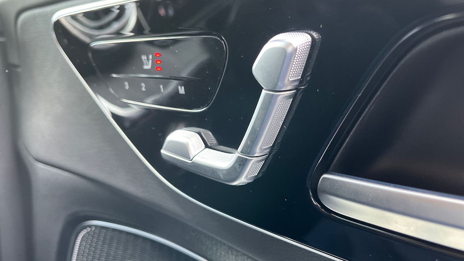 Used Mercedes-Benz C Class 2024 for sale - 76413583: Photo 31