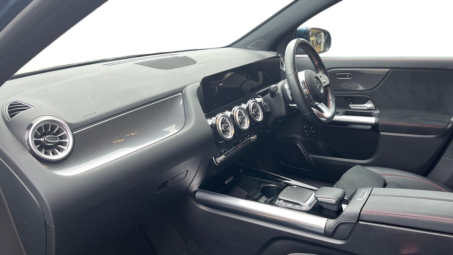 Used Mercedes-Benz GLA 2023 for sale - 76413441: Photo 8