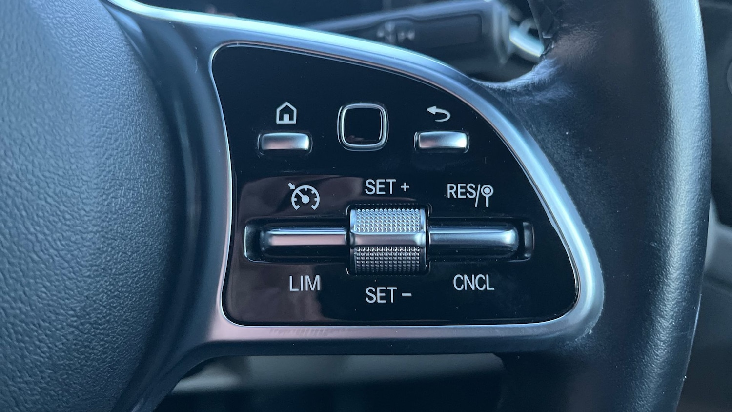 Used Mercedes-Benz A-Class 2022 for sale - 77079868: Photo 27