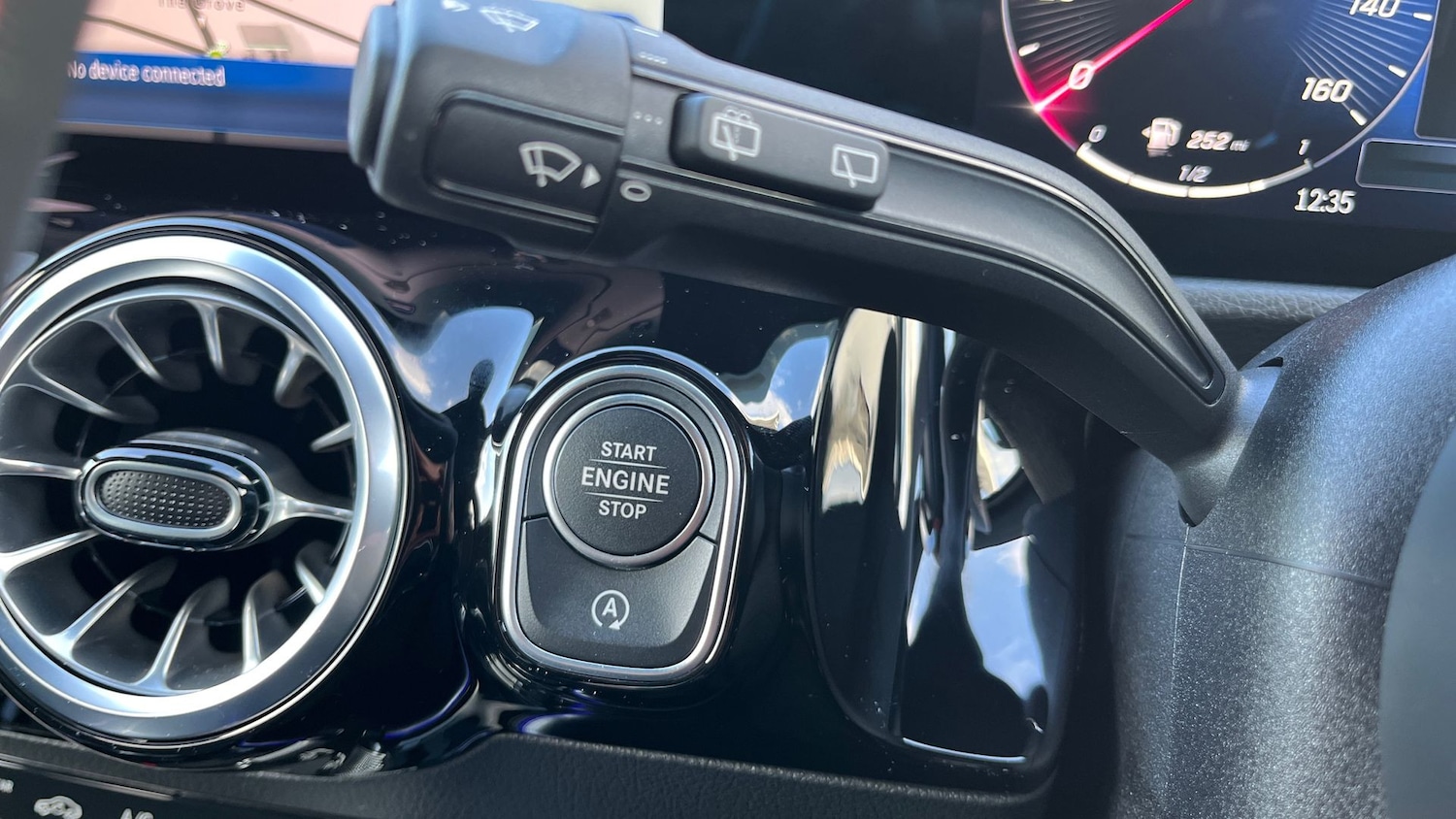 Used Mercedes-Benz GLA 2025 for sale - 77107000: Photo 37