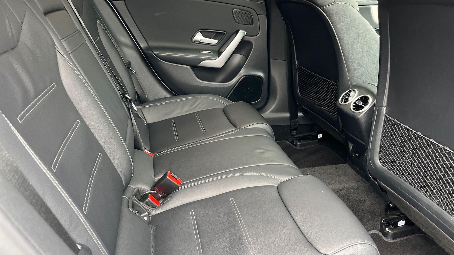 Used Mercedes-Benz CLA 2024 for sale - 76413530: Photo 12