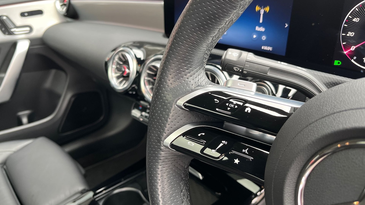 Used Mercedes-Benz CLA 2024 for sale - 76413530: Photo 19