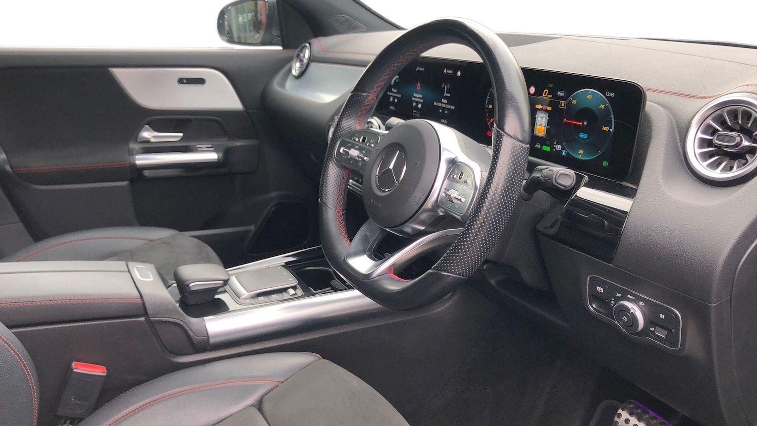 Used Mercedes-Benz EQA 2022 for sale - 76859932: Photo 3