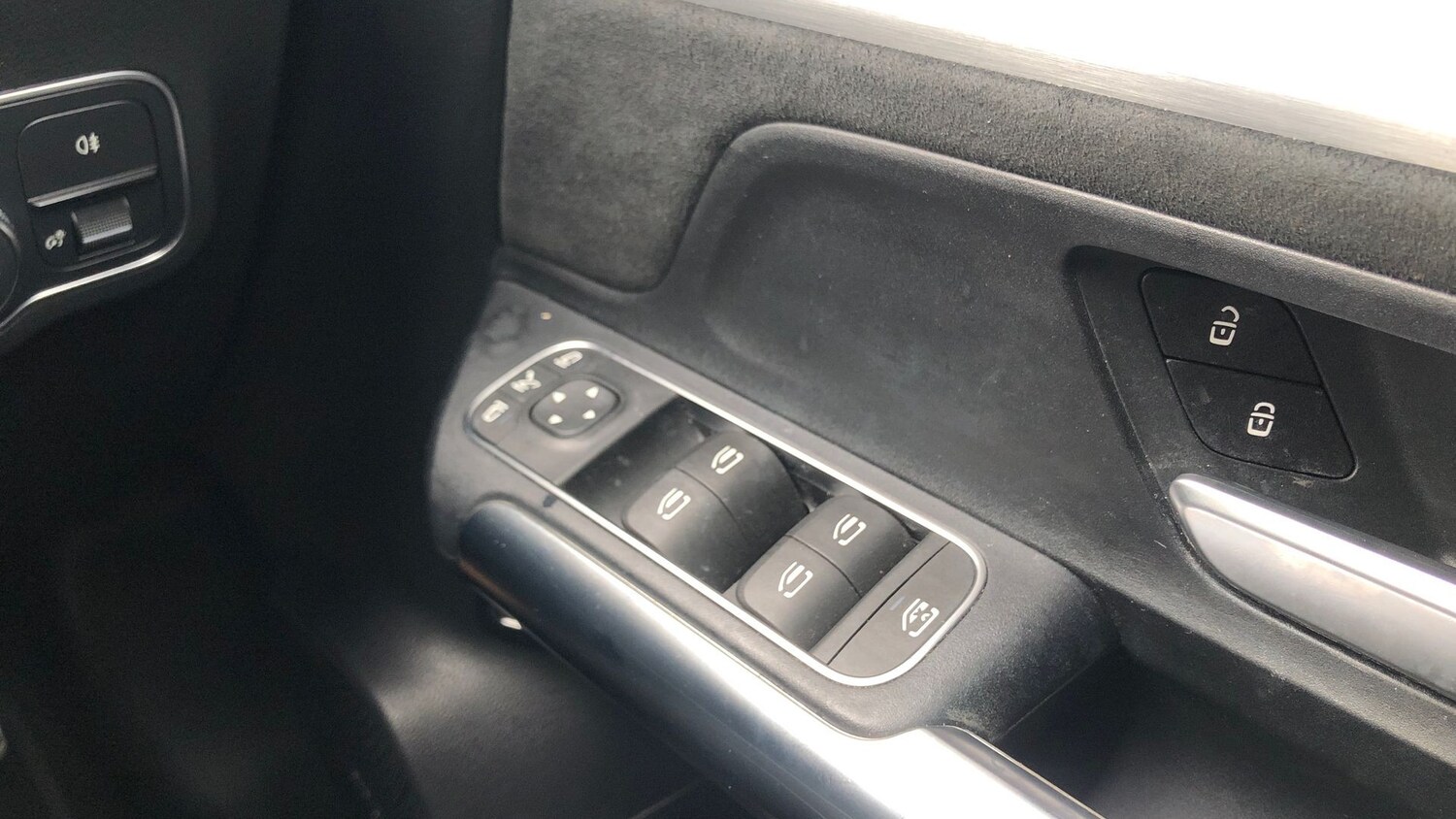 Used Mercedes-Benz EQA 2022 for sale - 76859932: Photo 31