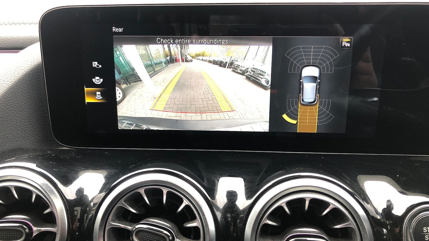 Used Mercedes-Benz EQA 2022 for sale - 76859932: Photo 35