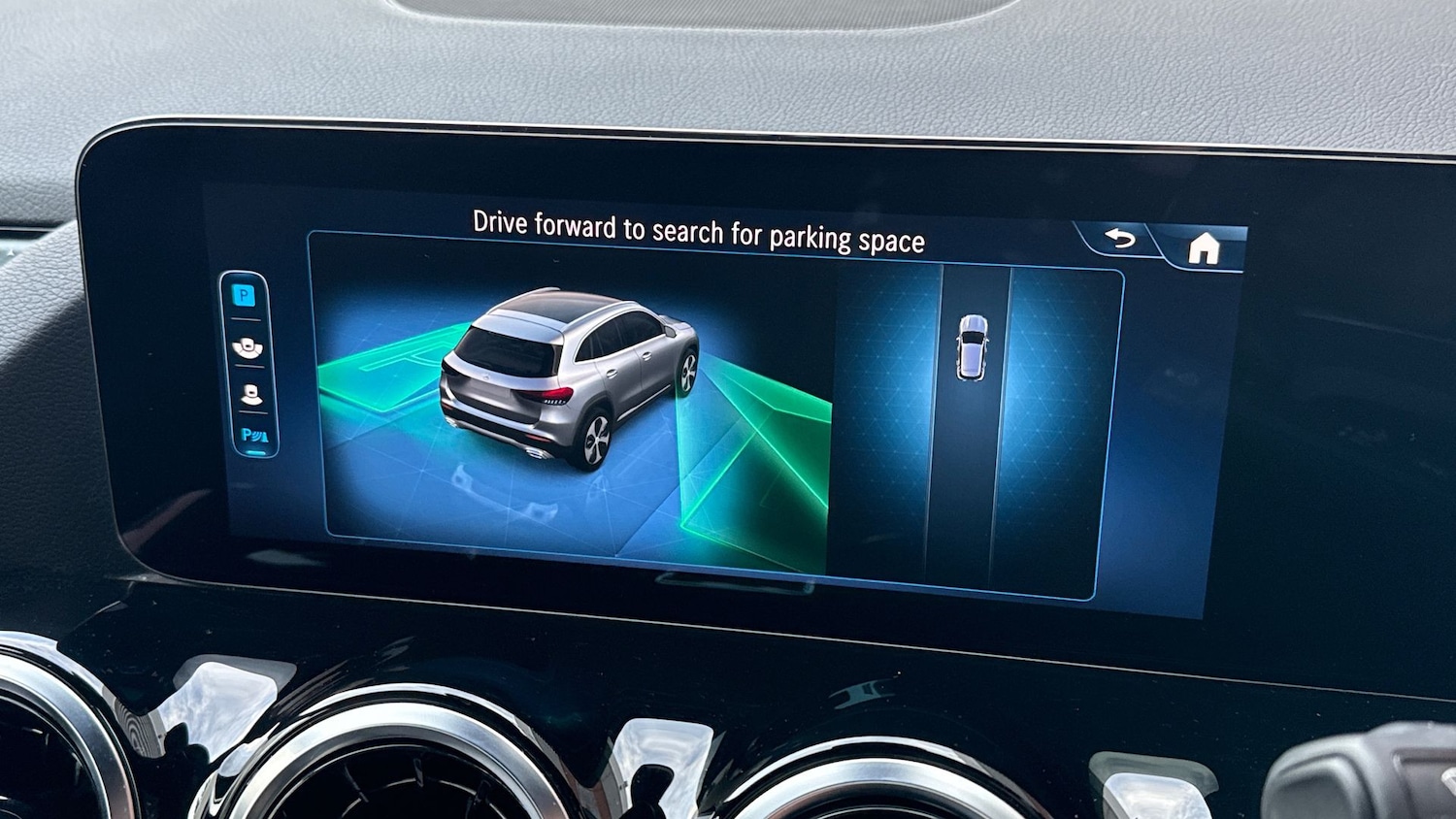 Used Mercedes-Benz GLA 2023 for sale - 77579688: Photo 35