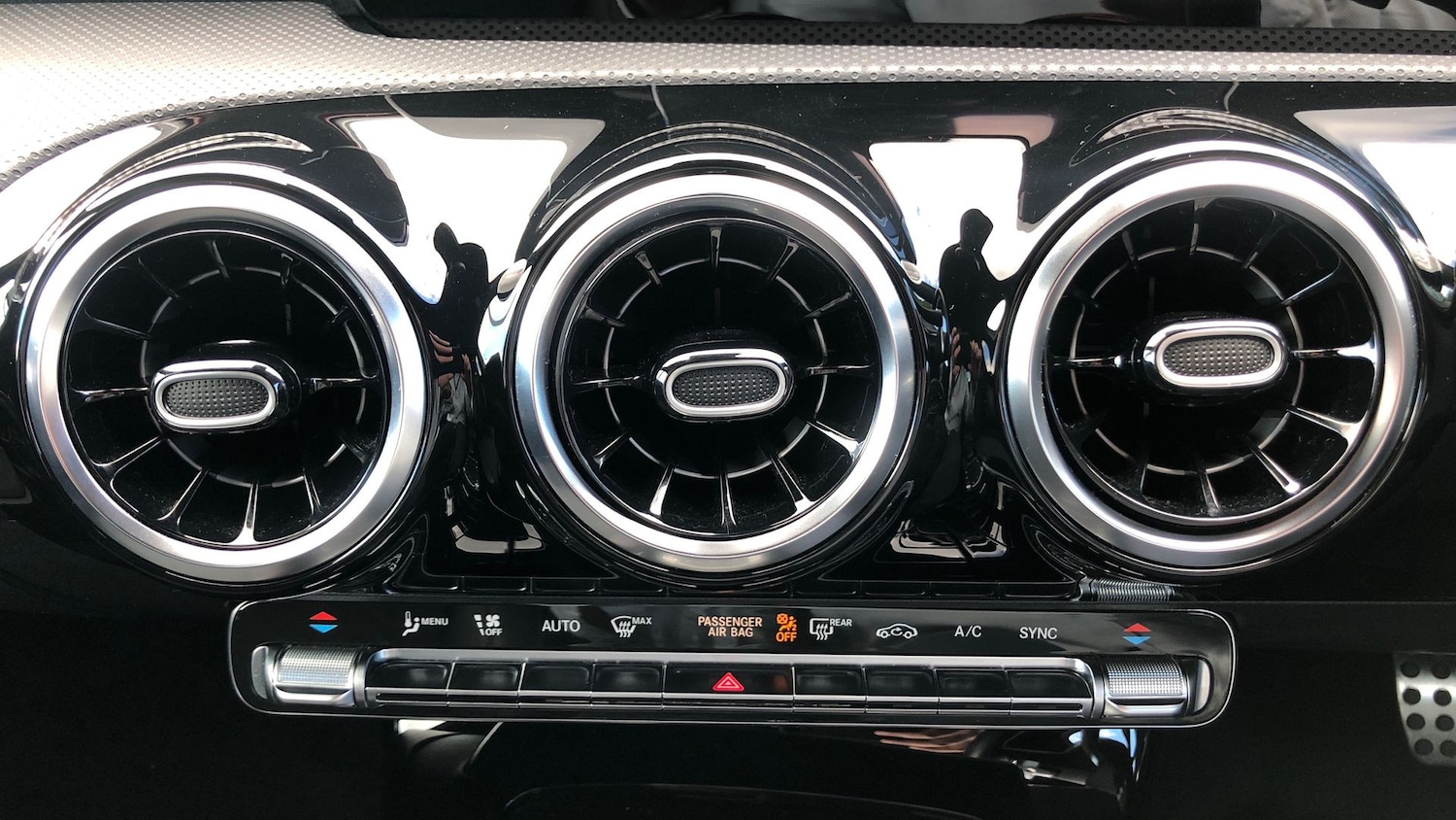 Used Mercedes-Benz A-Class 2021 for sale - 76961385: Photo 32